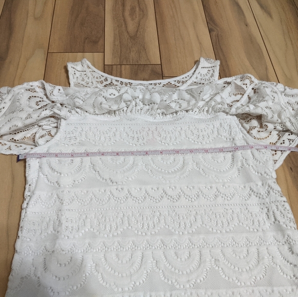 EUC! Lilly Pulitzer Women's Lyra Dress Resort White Lace Cold Shoulder Size S - Picture 8 of 13